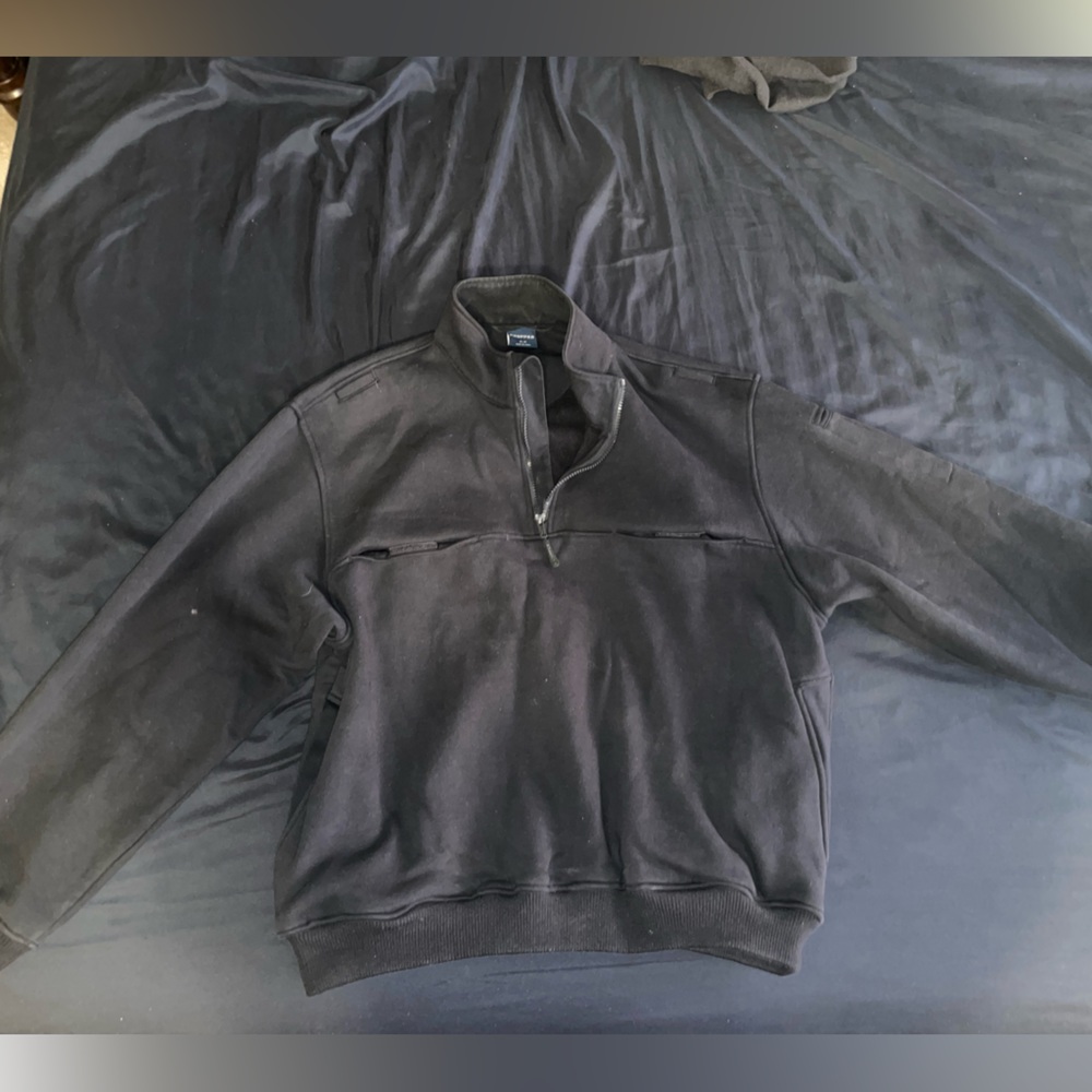 ¼ Zip duty shirt
